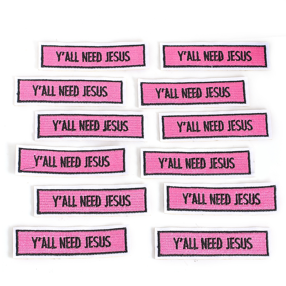 Pink Embroidered Inspirational - Winter Clothing Quotes recensione e prezzo
