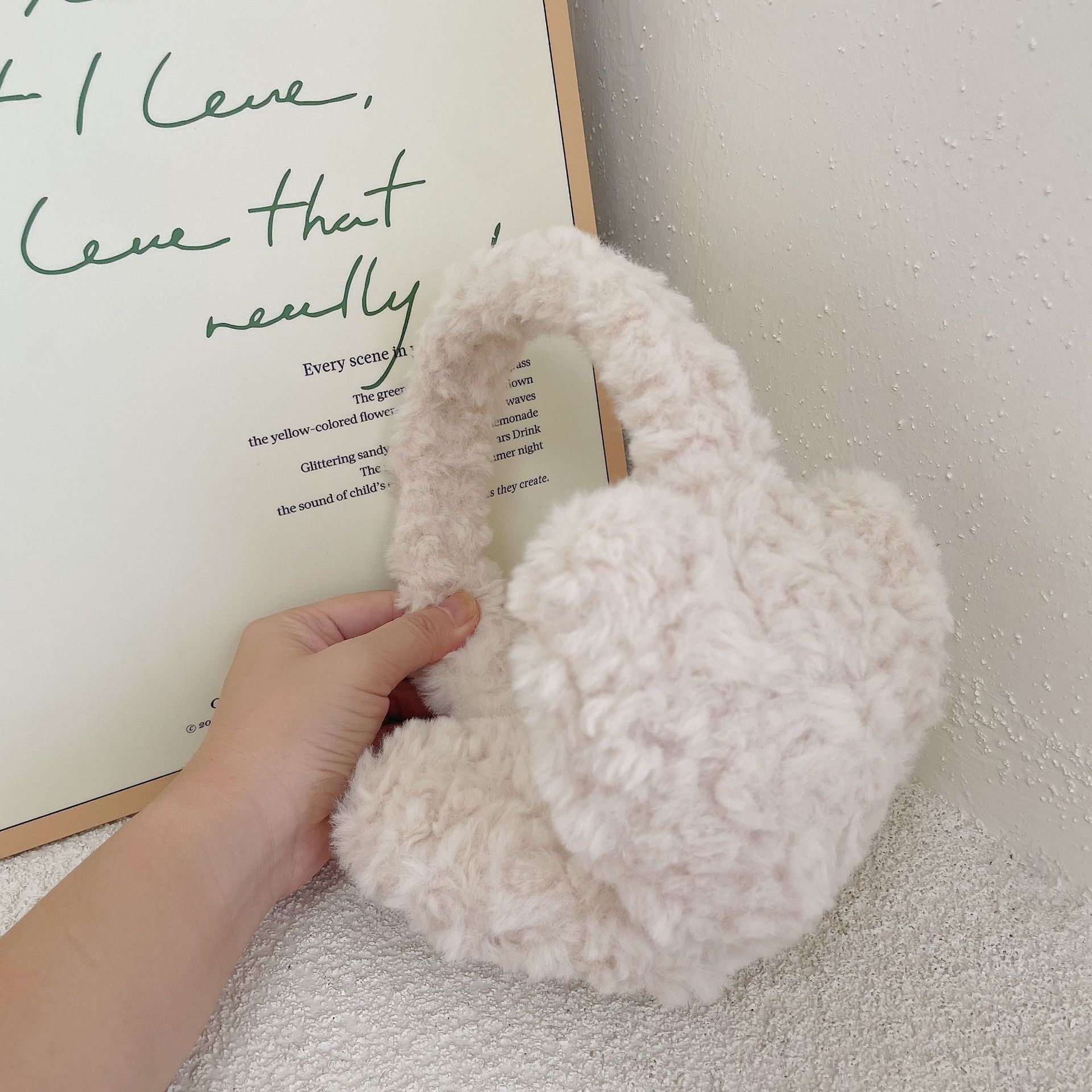 Heart Lambswool Plush Earmuffs - Winter Clothing Earmuffs recensione e prezzo