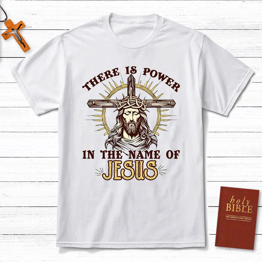 There Is Power in The Name of  - Winter Clothing Name recensione e prezzo