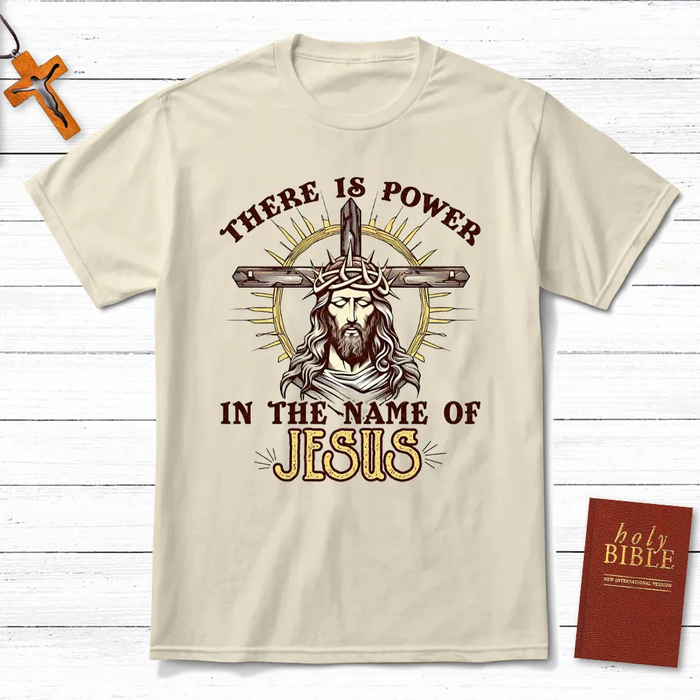 There Is Power in The Name of  - Winter Clothing Name recensione e prezzo