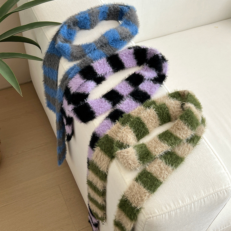 Y2k Striped Plush Narrow Long  - Winter Clothing Trends 2025 recensione e prezzo