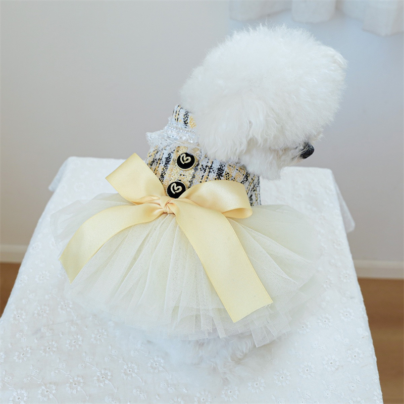 Yellow Ribbon Dresses for Dogs - Yellow Winter Clothing recensione e prezzo