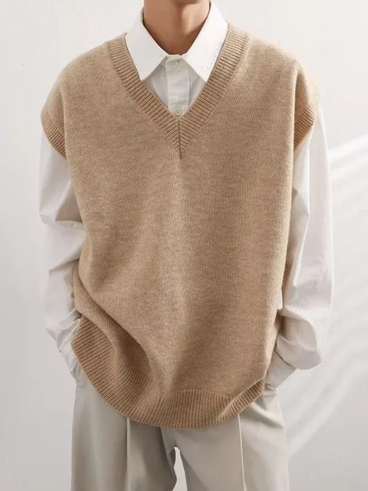 Vest Waistcoat Beige V Neck Kn - Winter Clothing Trends 2025 recensione e prezzo