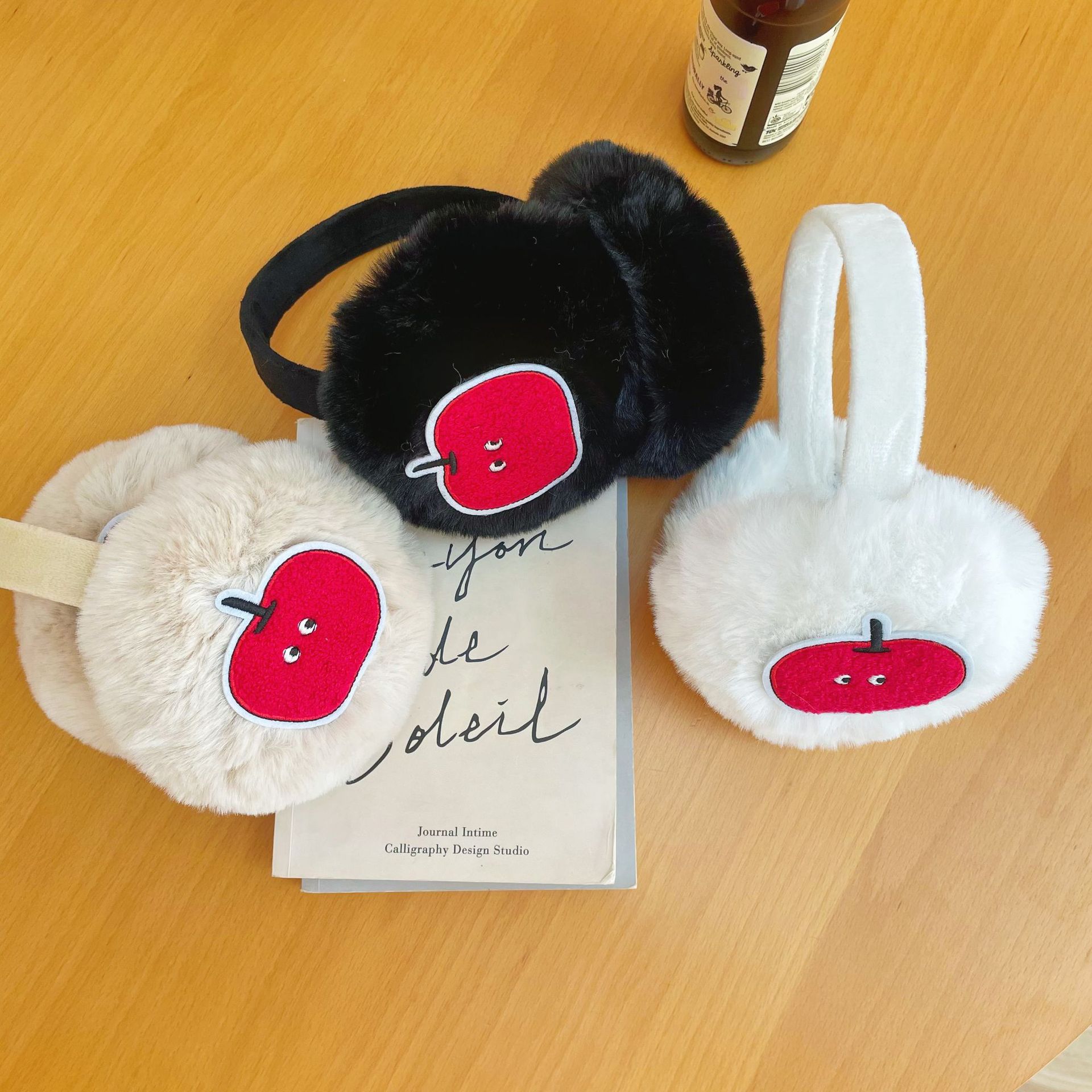 Anjj New Apple Earmuffs Exquis - Winter Clothing Earmuffs recensione e prezzo