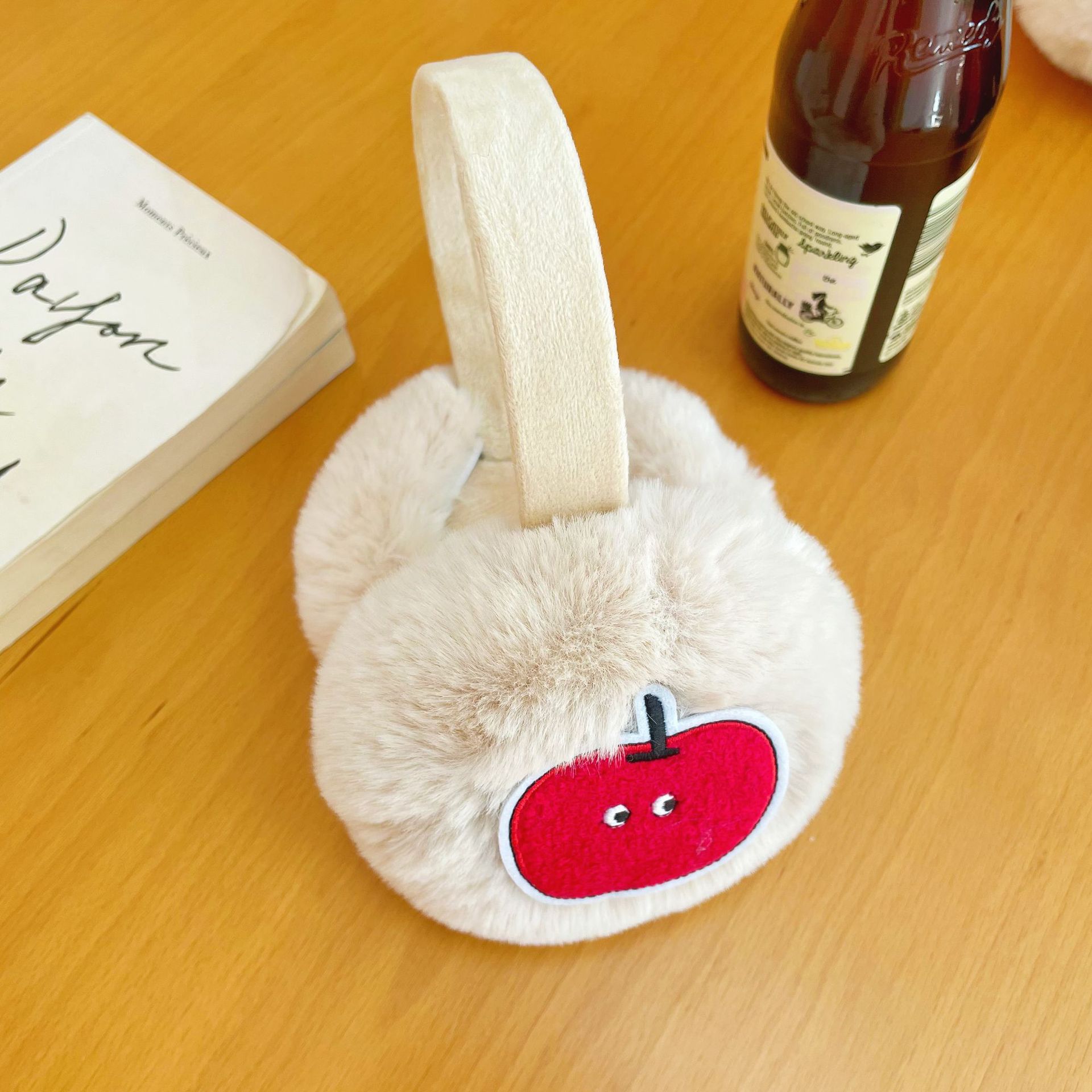 Anjj New Apple Earmuffs Exquis - Winter Clothing Earmuffs recensione e prezzo