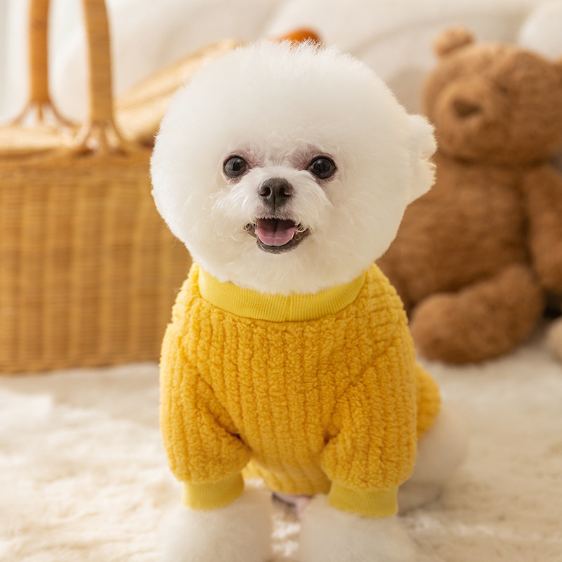 Cute Yellow Checkered Clothing - Yellow Winter Clothing recensione e prezzo